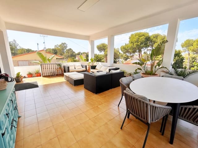 5 Zimmer Villa zu verkaufen in Centro Urbano, Dénia mit Pool Garage - 1.053.000 € (Ref: 10062335)