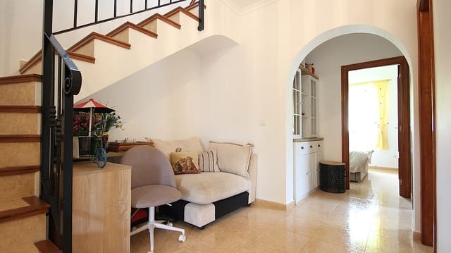 3 Zimmer Villa zu verkaufen in Sagra mit Pool Garage - 399.000 € (Ref: 10062336)