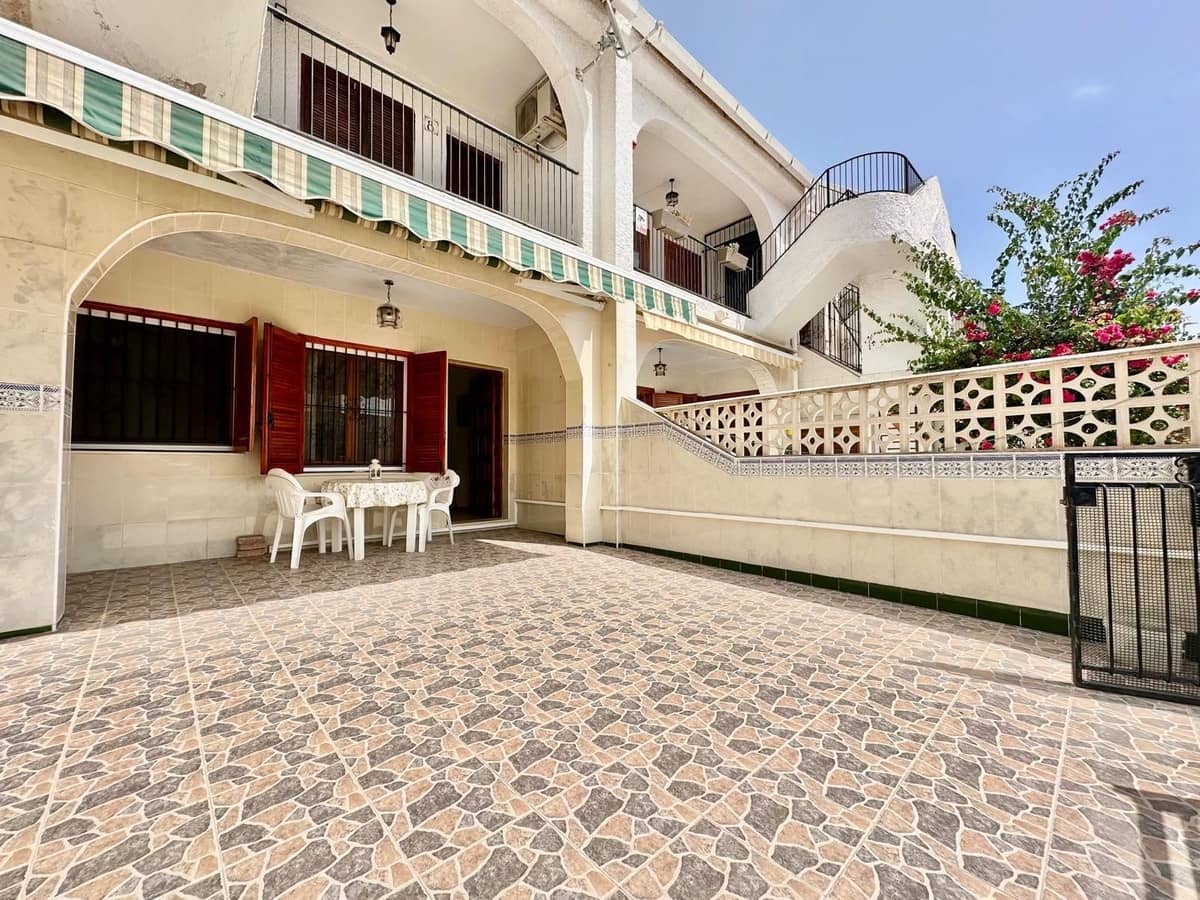 2 slaapkamer Appartement te koop in Los Alcazares - € 119.000 (Ref: 10062337)