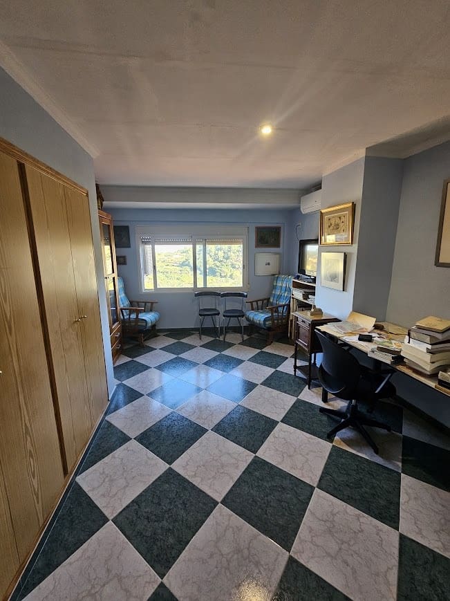 Casa de 4 habitaciones en Xàtiva en venta con garaje - 150.000 € (Ref: 10062342)