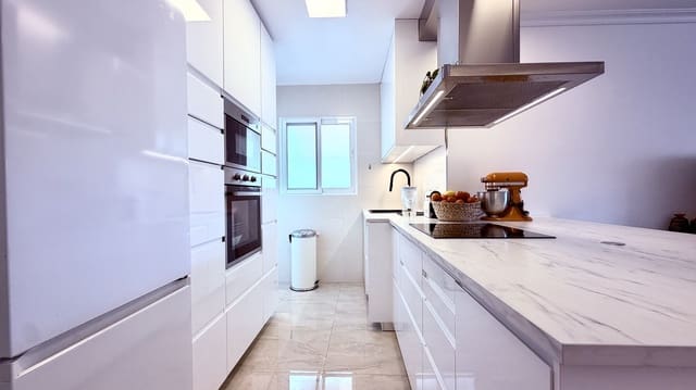 3 Zimmer Apartment zu verkaufen in Fontcalent, Alicante / Alacant Stadt - 279.000 € (Ref: 10062345)