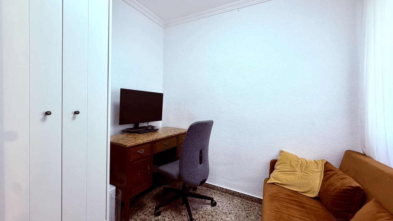 3 Zimmer Apartment zu verkaufen in Alicante / Alacant Stadt - 279.000 € (Ref: 10062345)