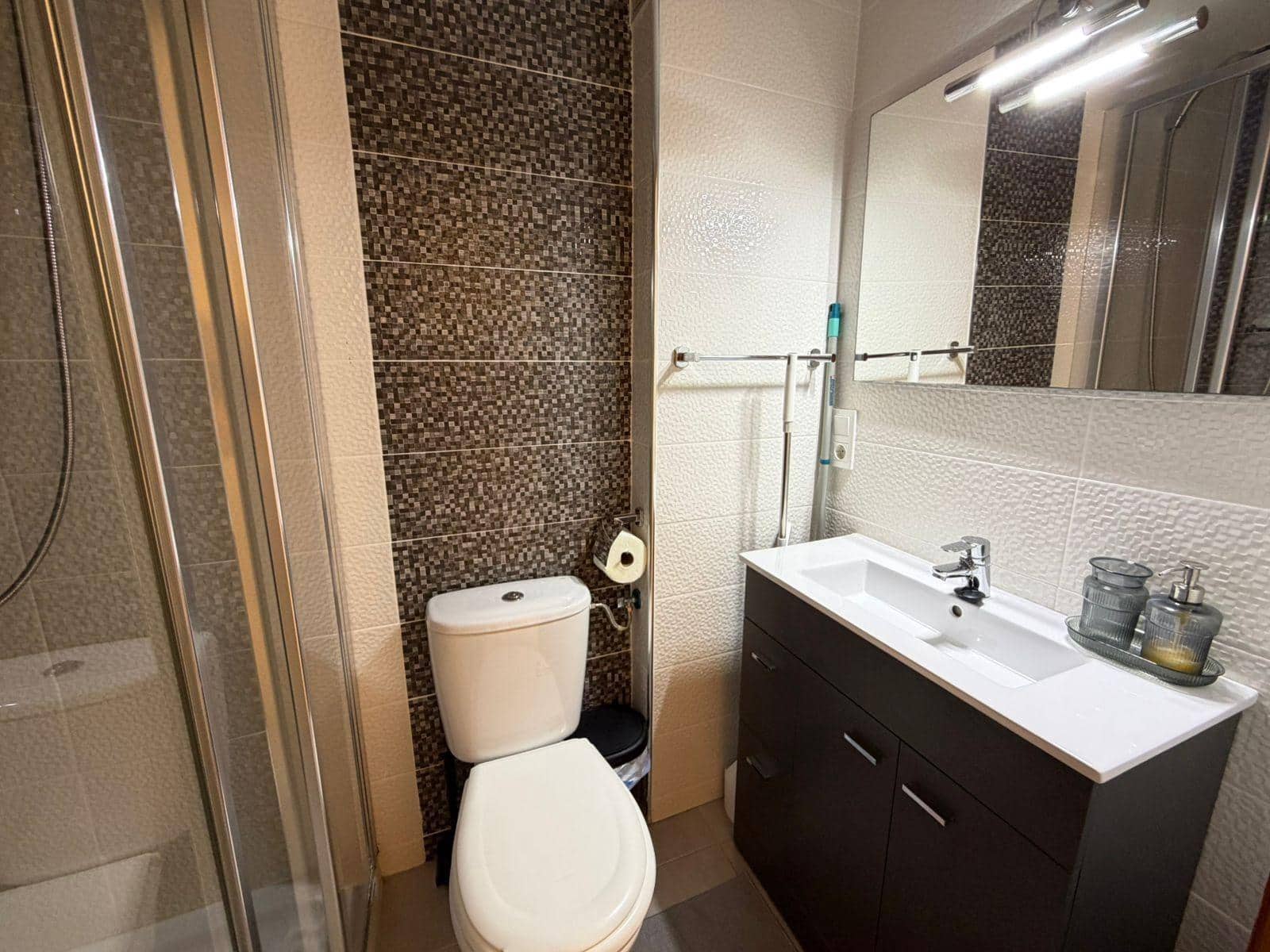 Estudio en Torrevieja en venta con piscina - 99.000 € (Ref: 10062347)
