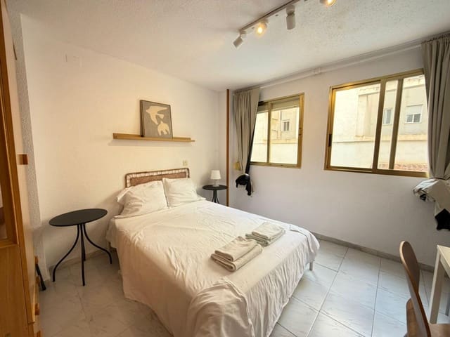 Estúdio para venda em Playa del Cura, Torrevieja com piscina - 99 000 € (Ref: 10062347)