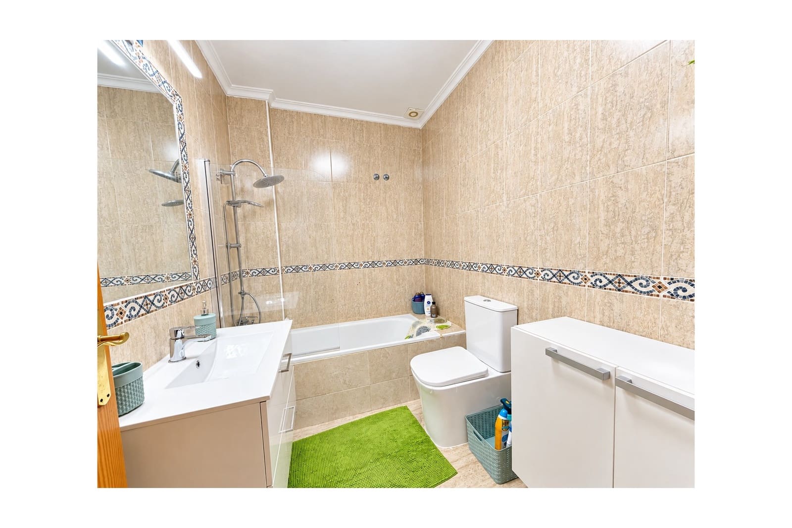 2 bedroom Townhouse for sale in Daya Nueva with pool - € 159,995 (Ref: 10065342)