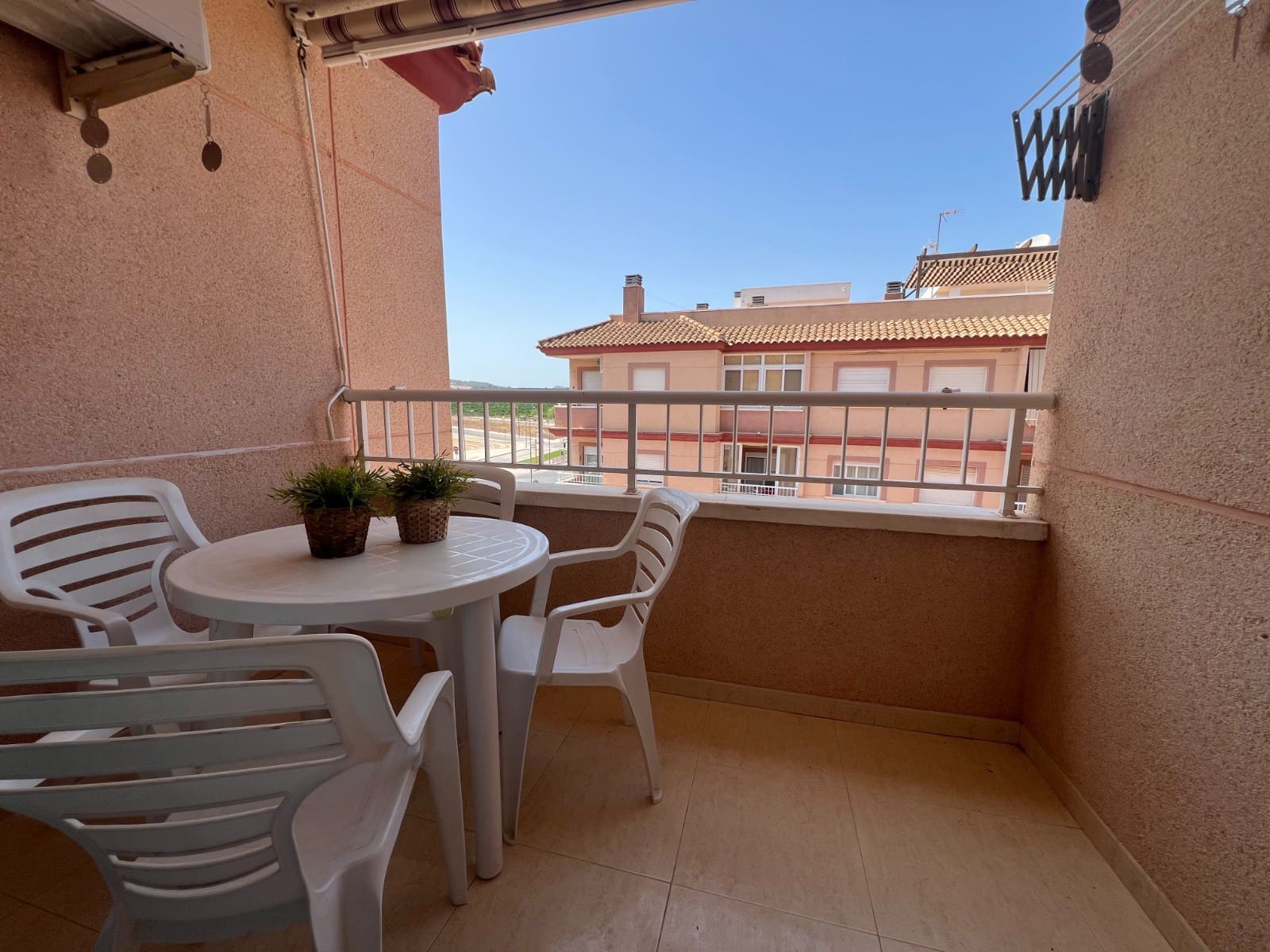 2 Zimmer Apartment zu verkaufen in Algorfa mit Pool Garage - 125.000 € (Ref: 10065344)