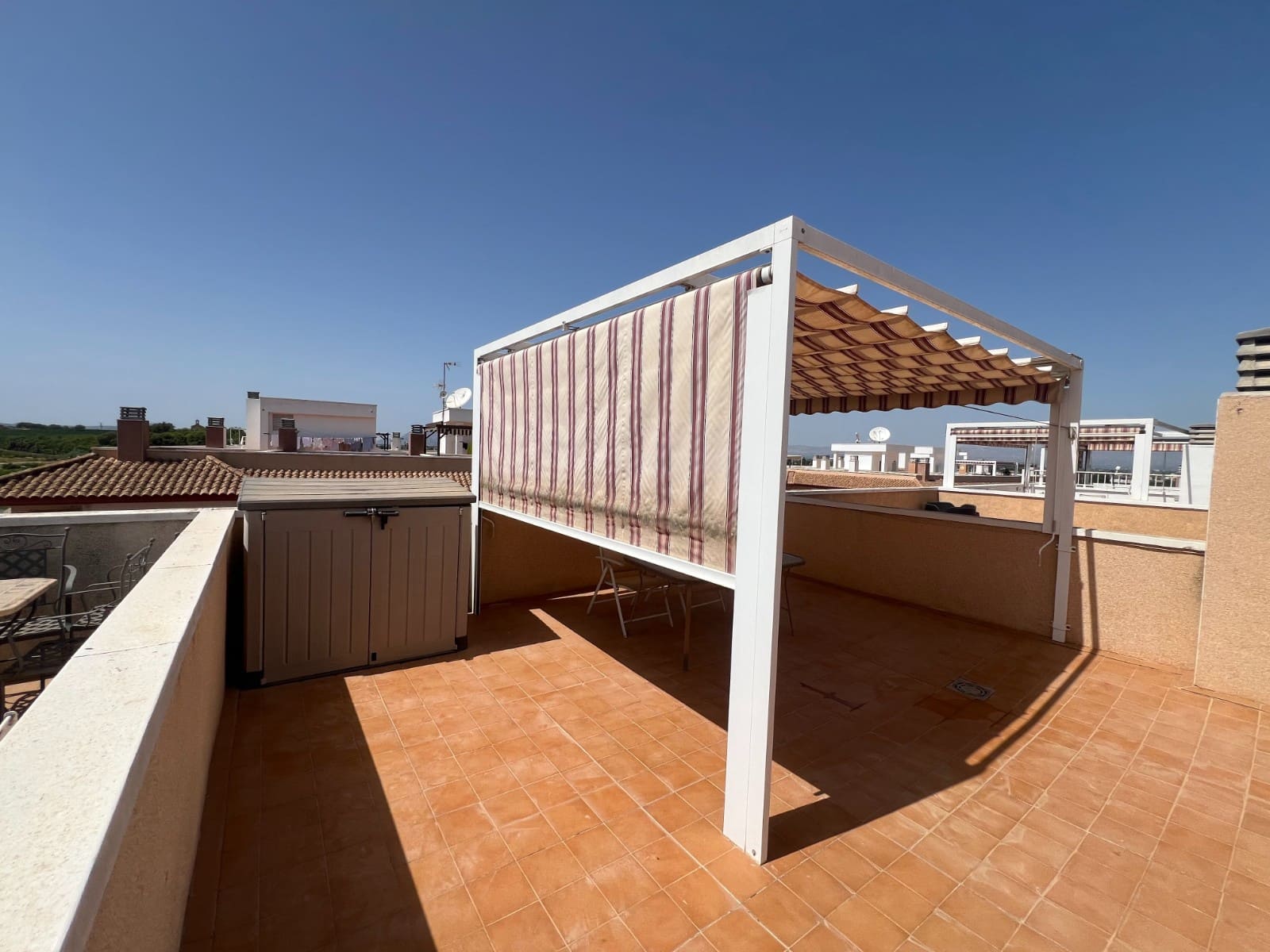2 Zimmer Apartment zu verkaufen in Algorfa mit Pool Garage - 125.000 € (Ref: 10065344)
