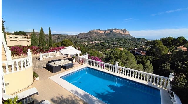 6 camera da letto Villa in vendita in Dénia con piscina garage - 1.950.000 € (Rif: 10065364)