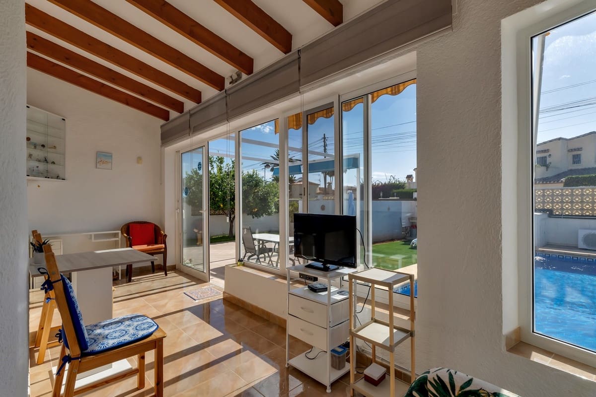 4 soverom Villa til salgs i Els Poblets med svømmebasseng garasje - € 478 000 (Ref: 10065366)