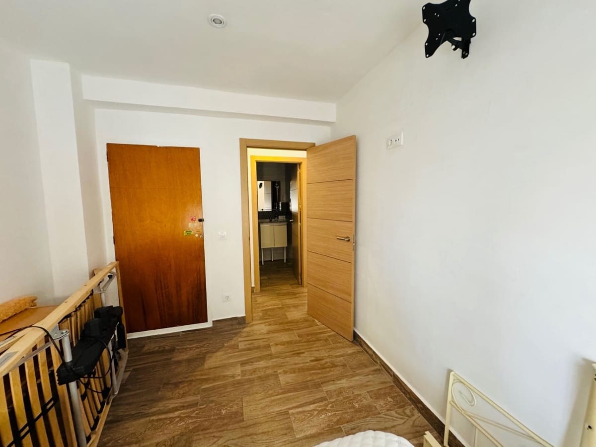 Apartamento de 3 habitaciones en Orba en venta - 145.000 € (Ref: 10065371)