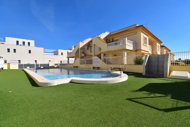3 slaapkamer Villa te koop in Playa Flamenca, Orihuela met zwembad garage - € 429.000 (Ref: 10070149)