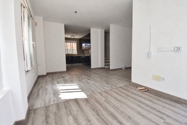 3 slaapkamer Villa te koop in Playa Flamenca, Orihuela met zwembad garage - € 429.000 (Ref: 10070149)