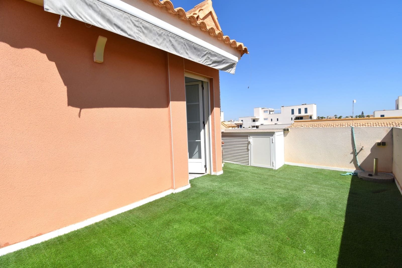 3 slaapkamer Villa te koop in Orihuela Costa met zwembad garage - € 429.000 (Ref: 10070149)