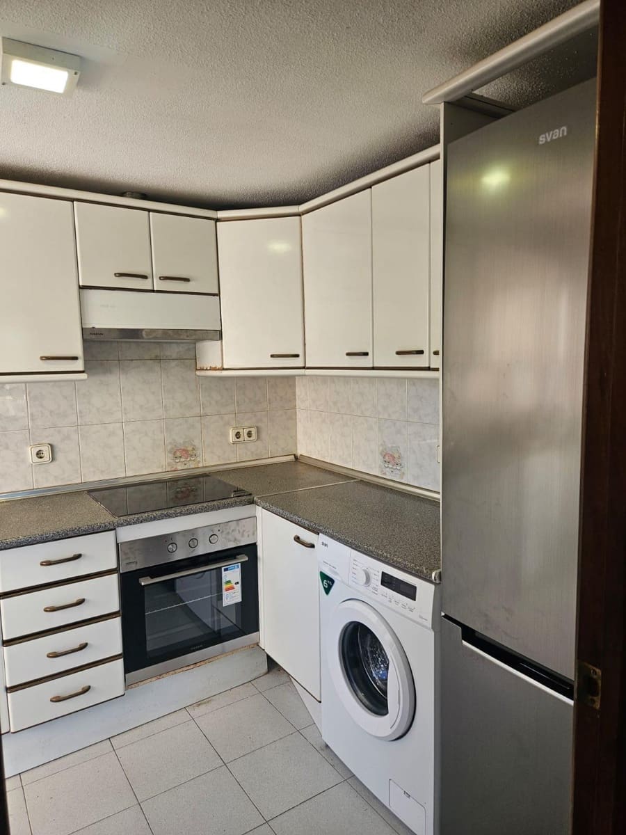 3 Zimmer Apartment zu verkaufen in Benidorm mit Pool Garage - 265.000 € (Ref: 10070163)