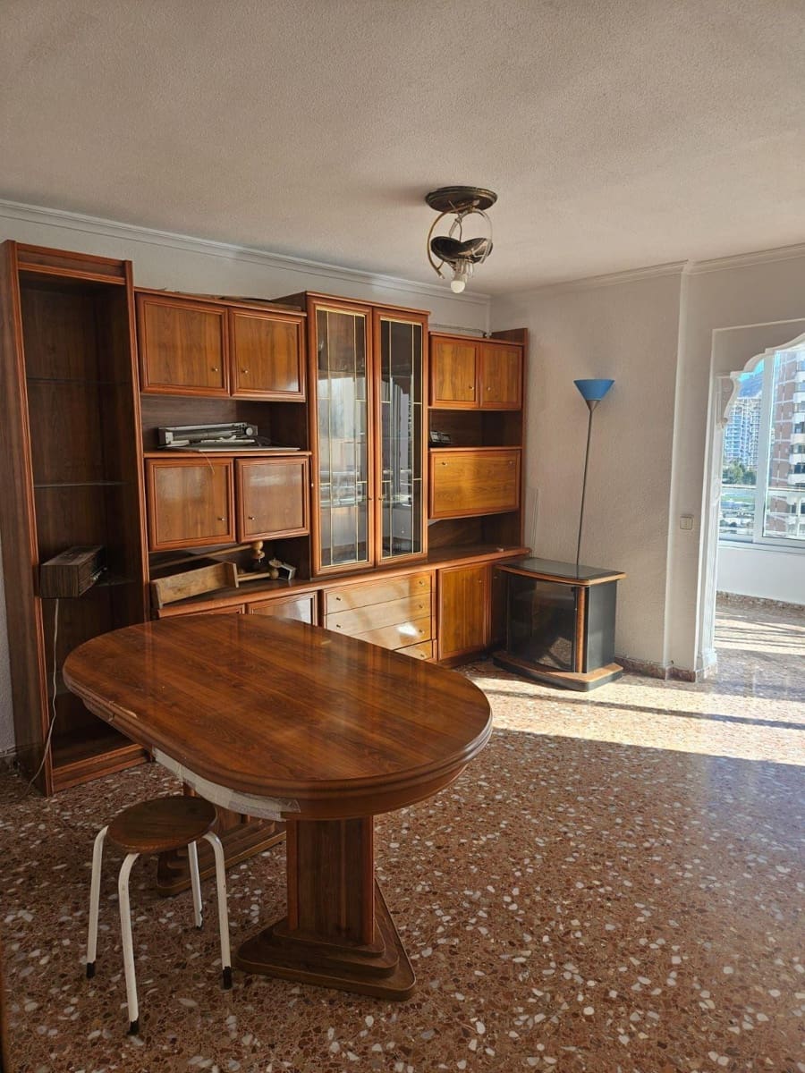 3 Zimmer Apartment zu verkaufen in Benidorm mit Pool Garage - 265.000 € (Ref: 10070163)
