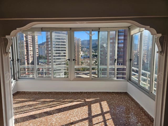 3 Zimmer Apartment zu verkaufen in Playa Levante, Benidorm mit Pool Garage - 265.000 € (Ref: 10070163)