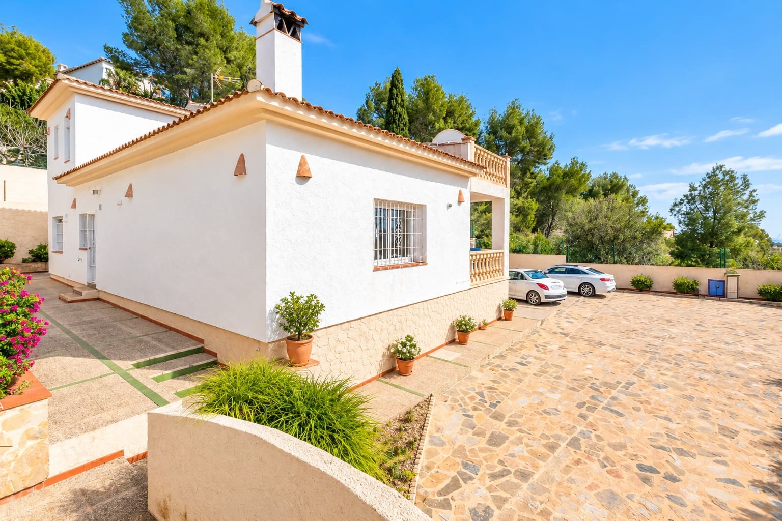3 chambre Villa/Maison à vendre à Altea avec piscine garage - 750 000 € (Ref: 10070999)