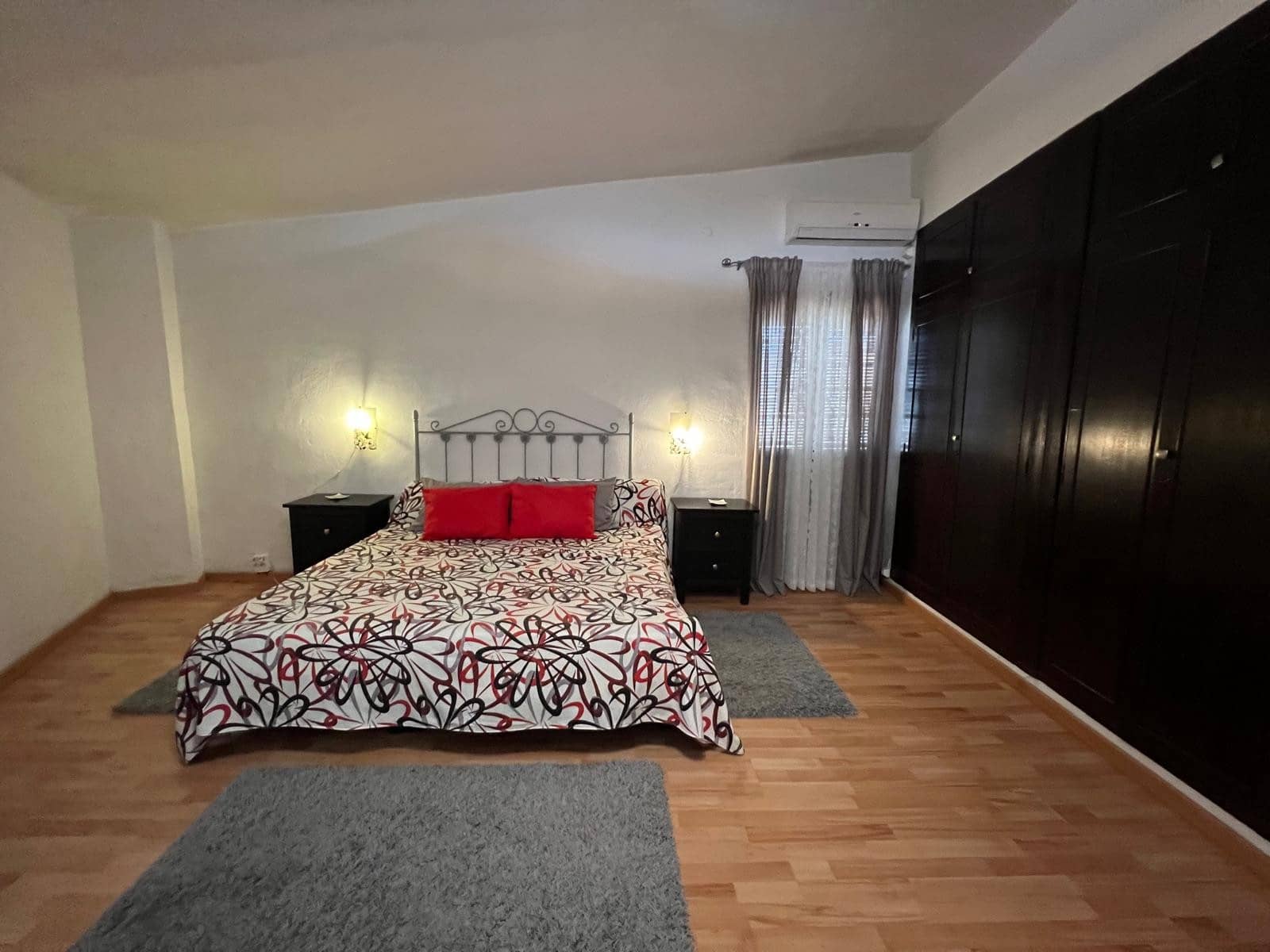5 quarto Moradia para venda em Jumilla com piscina garagem - 499 995 € (Ref: 10071003)