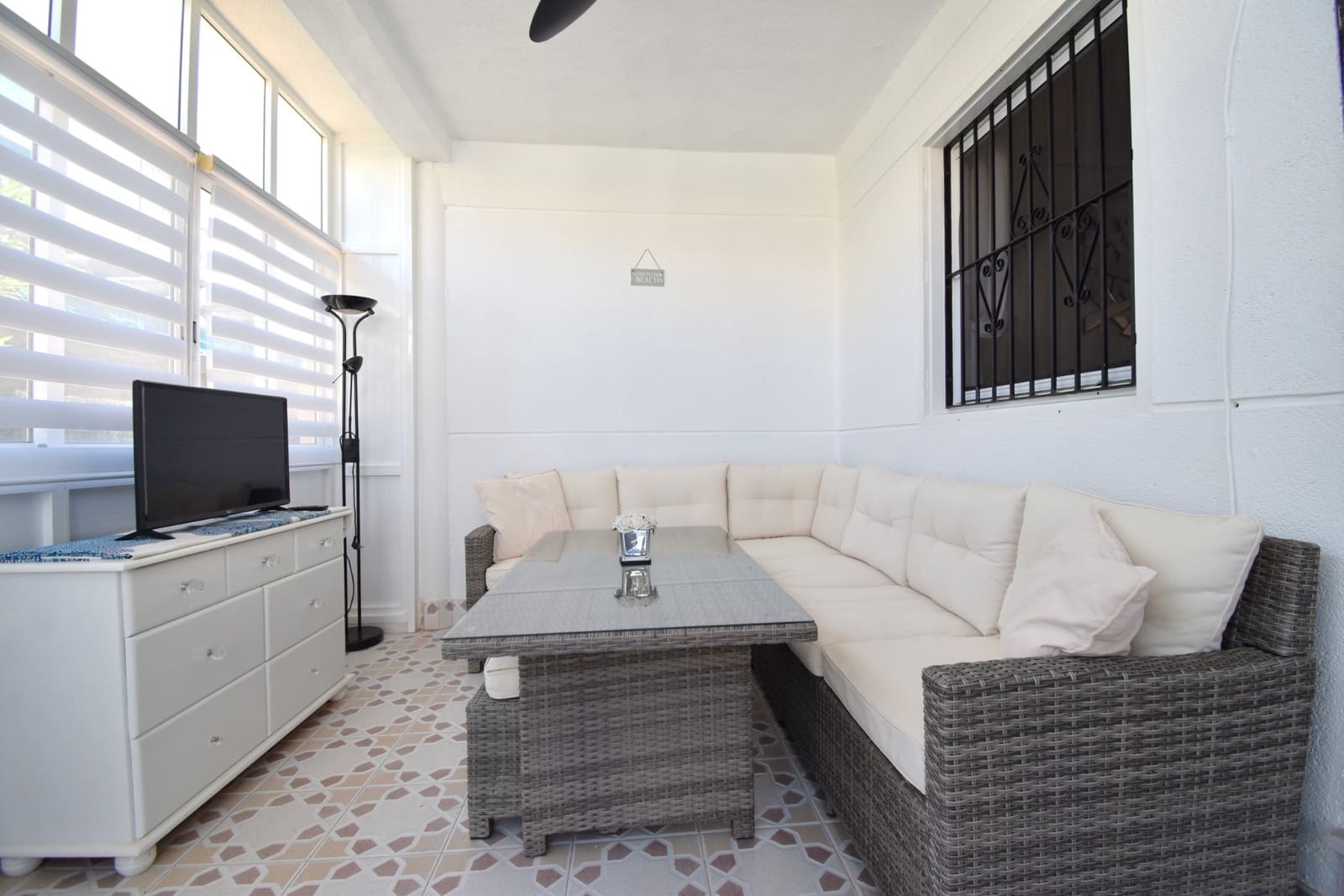 2 quarto Moradia Geminada para venda em Orihuela Costa com piscina garagem - 180 000 € (Ref: 10088797)