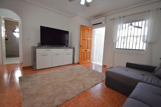 2 quarto Moradia Geminada para venda em Playa Flamenca, Orihuela com piscina garagem - 180 000 € (Ref: 10088797)
