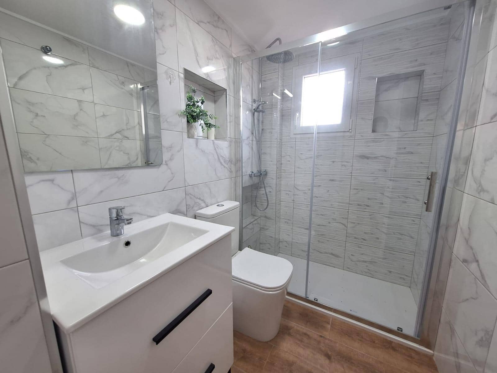 Apartamento de 1 habitación en Torrevieja en venta - 69.900 € (Ref: 10090931)
