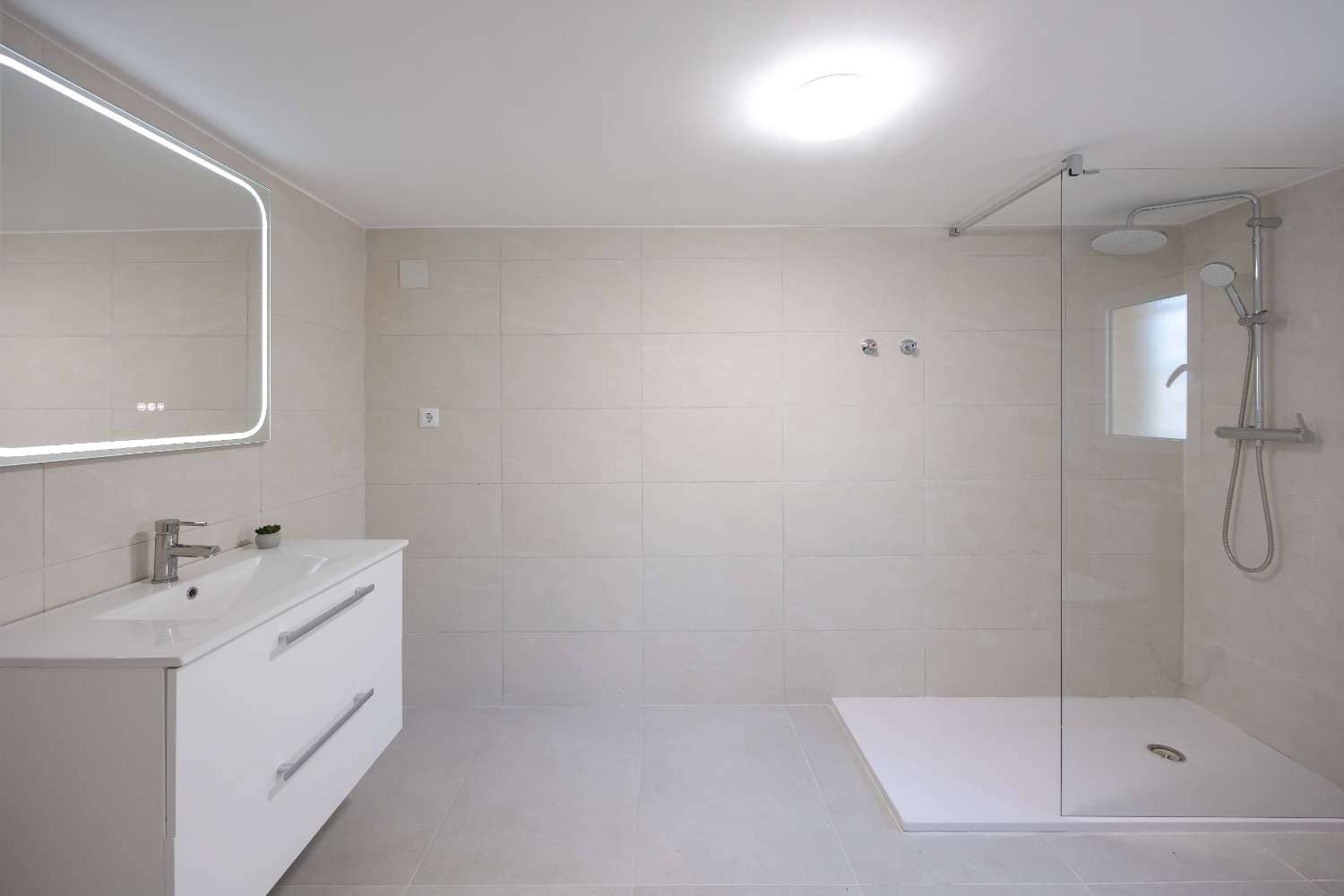 3 slaapkamer Villa te koop in Orihuela met garage - € 325.000 (Ref: 10095797)