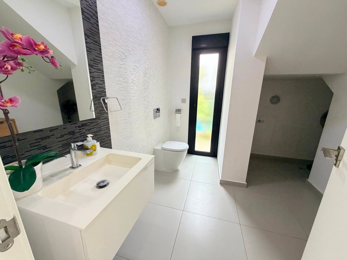 3 sovrum Villa till salu i Rojales med pool garage - 459 000 € (Ref: 10095798)