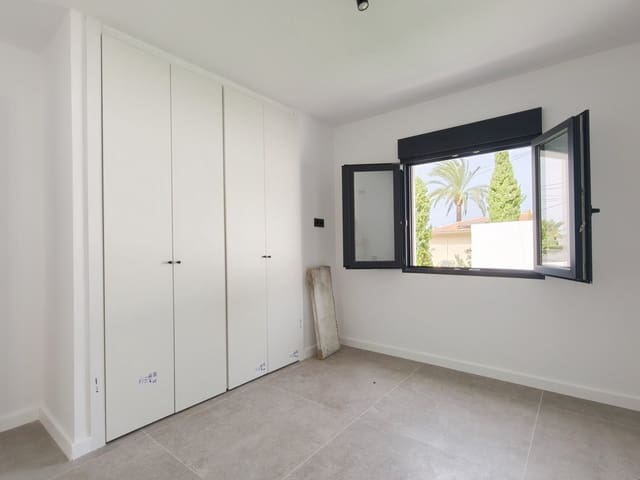 3 slaapkamer Villa te koop in Centro Urbano, Dénia met zwembad garage - € 545.000 (Ref: 10095802)