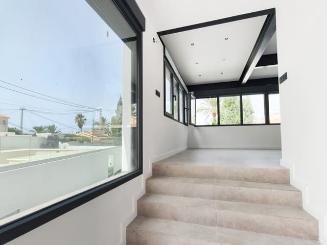 3 slaapkamer Villa te koop in Centro Urbano, Dénia met zwembad garage - € 545.000 (Ref: 10095802)
