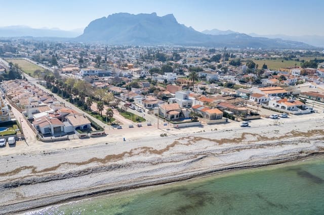 Chalet de 3 habitaciones en La Pedrera - Vessanes, Dénia en venta con garaje - 449.000 € (Ref: 10095803)