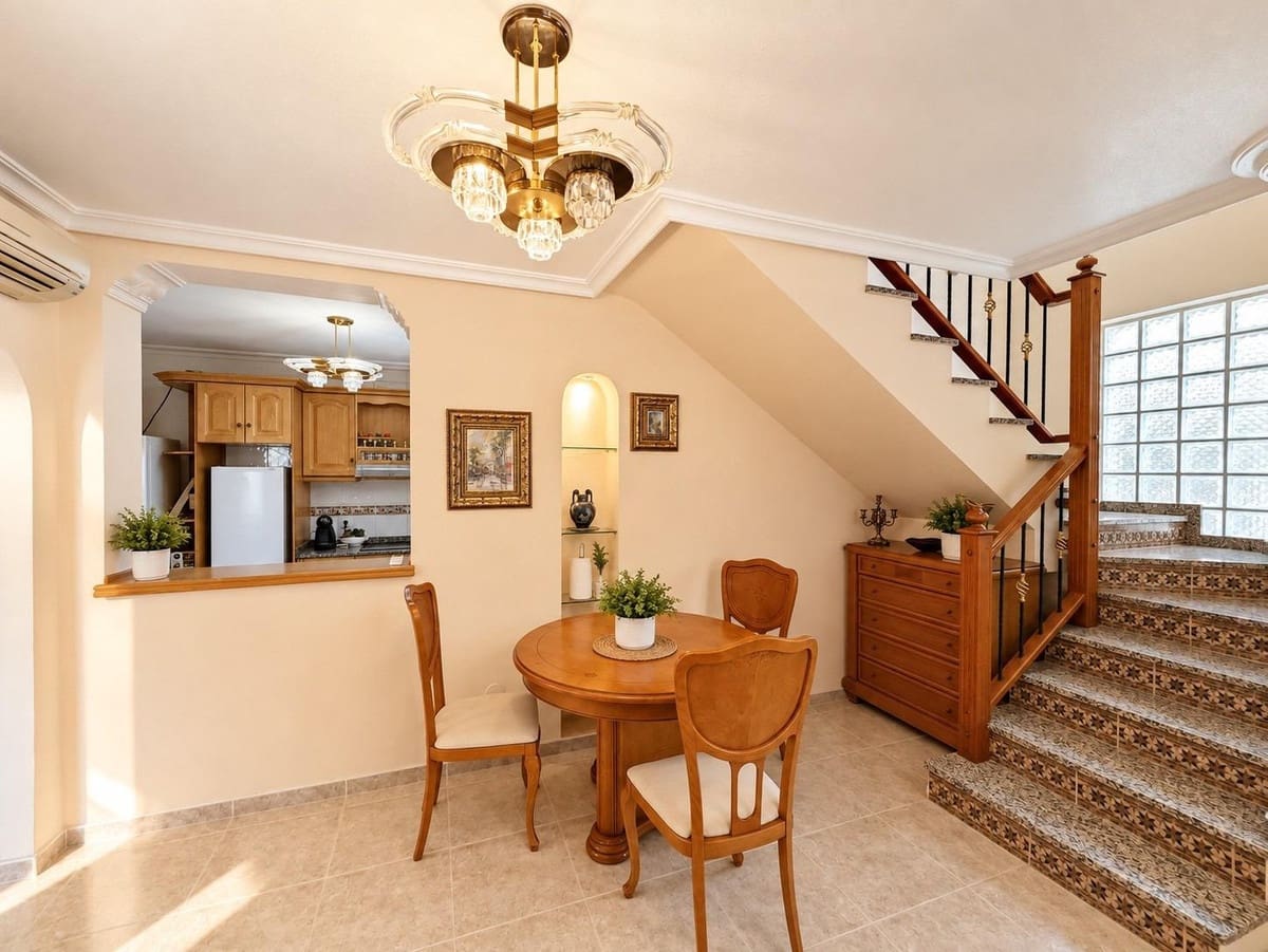 3 soverom Villa til salgs i Orihuela med svømmebasseng - € 369 000 (Ref: 10095805)