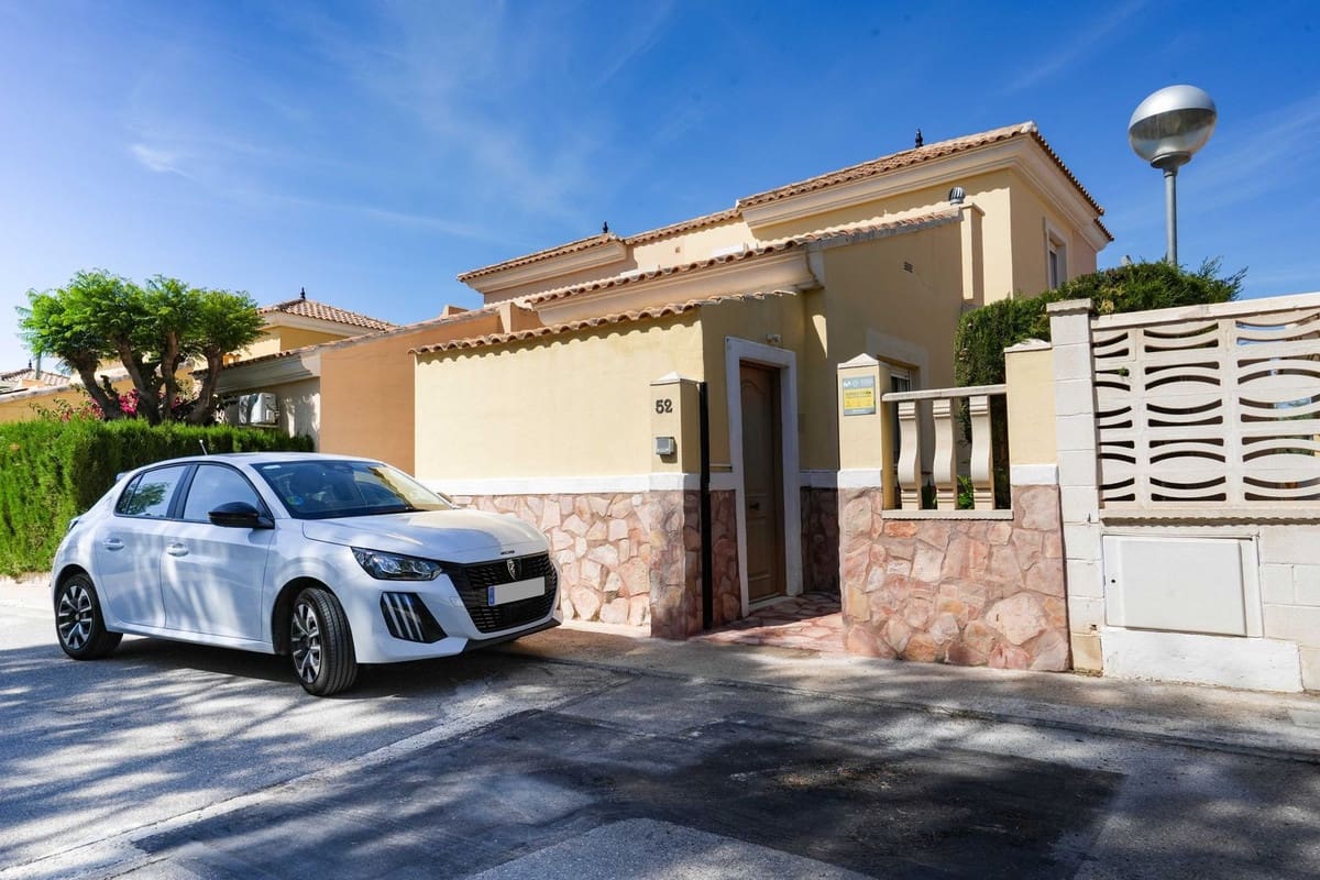 3 bedroom Townhouse for sale in Muchamiel / Mutxamel with pool garage - € 360,000 (Ref: 10095806)