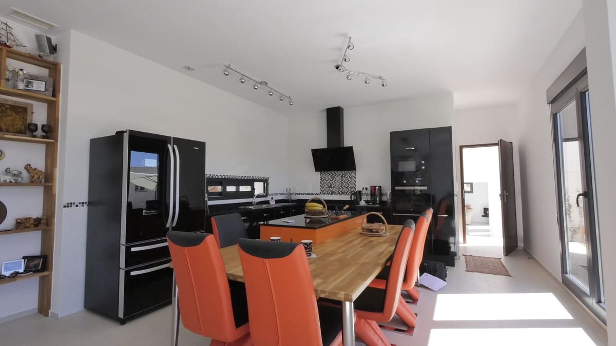 3 bedroom Villa for sale in Hondon de las Nieves - € 339,540 (Ref: 10153661)