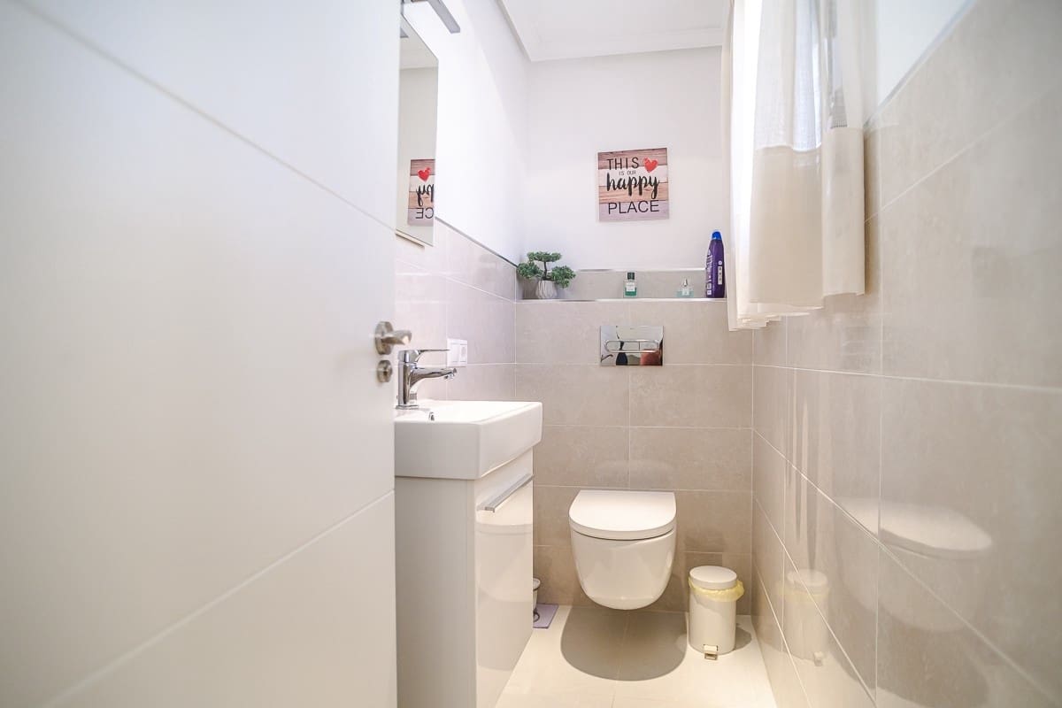 4 chambre Villa/Maison à vendre à Torrevieja avec piscine garage - 310 000 € (Ref: 10153665)
