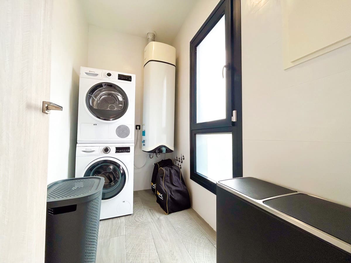 3 sypialnia Willa na sprzedaż w Algorfa z basenem garażem - 449 000 € (Ref: 10153667)