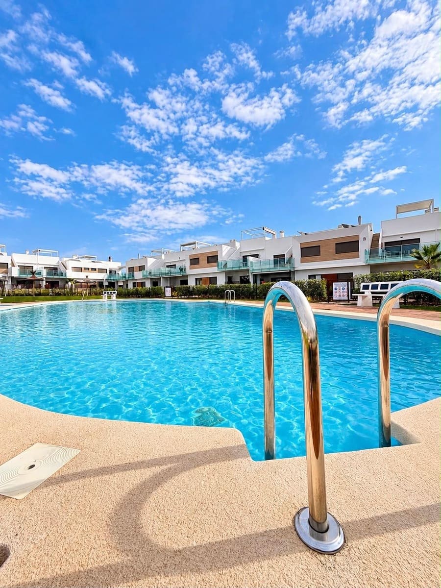 2 quarto Bungalow para venda em Orihuela com piscina garagem - 285 000 € (Ref: 10153670)