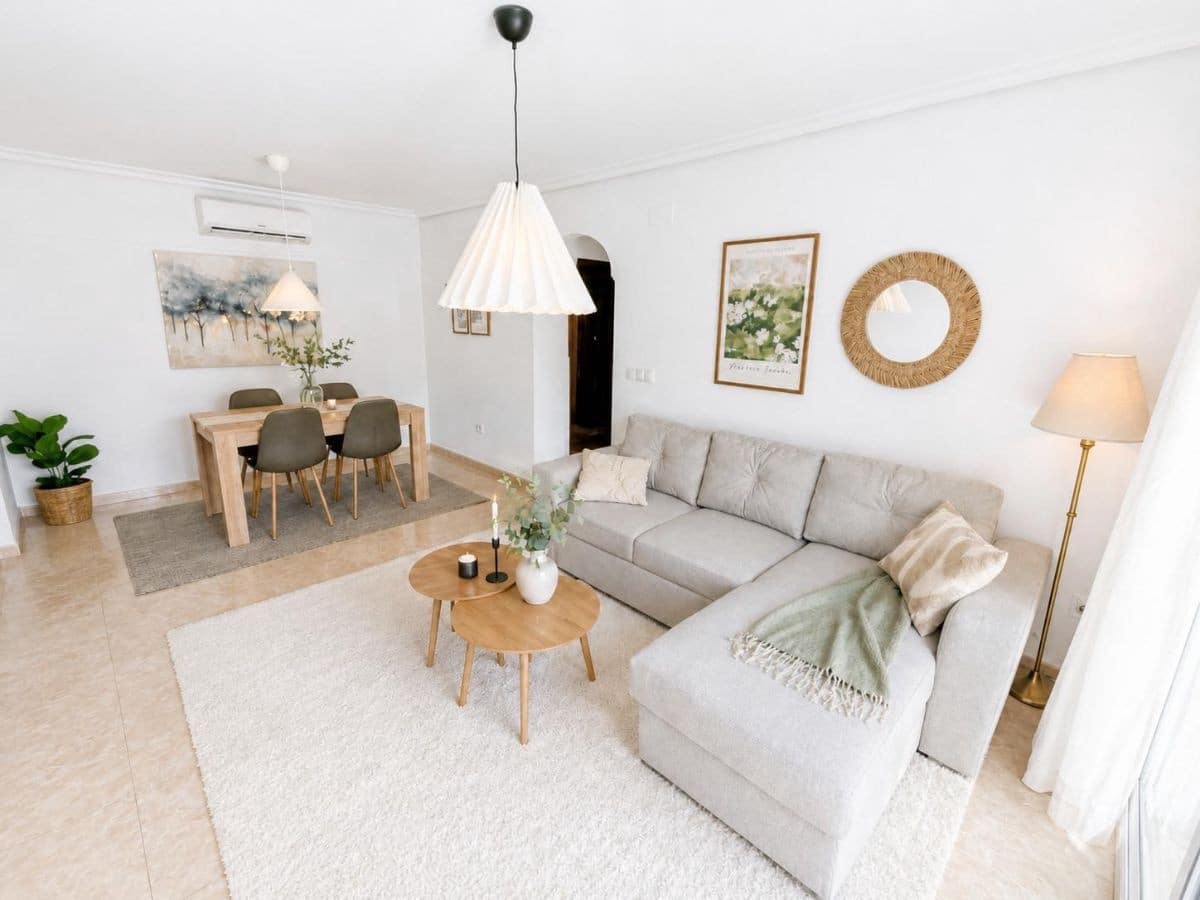 2 slaapkamer Appartement te koop in Orihuela met zwembad garage - € 219.000 (Ref: 10153673)