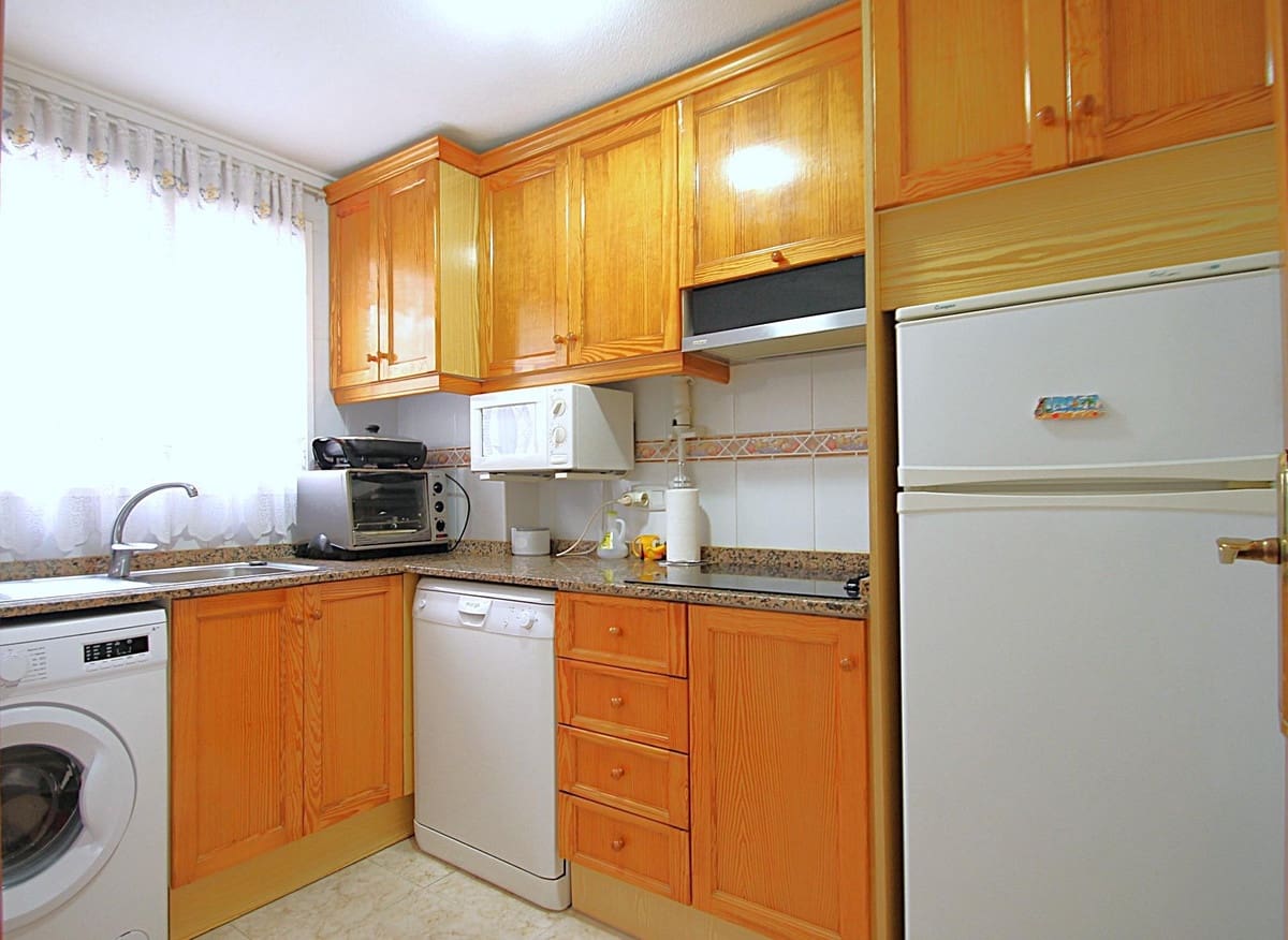 3 soverom Leilighet til salgs i Torrevieja - € 192 000 (Ref: 10153679)