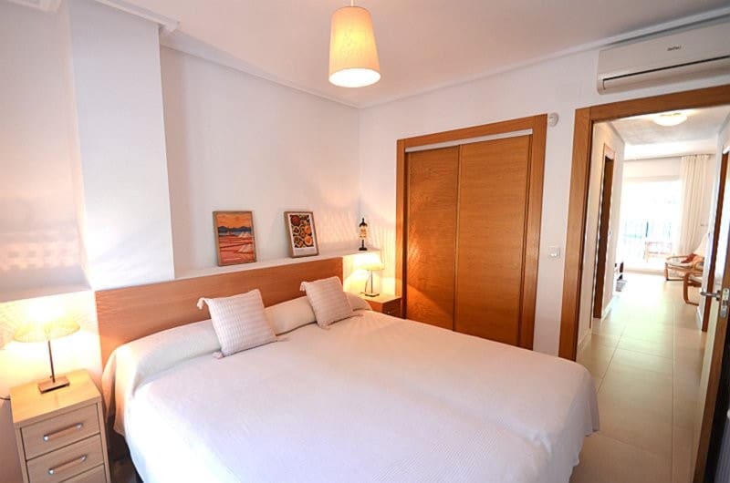 2 soveværelse Lejlighed til salg i Hacienda Riquelme med swimmingpool - € 169.000 (Ref: 10155525)