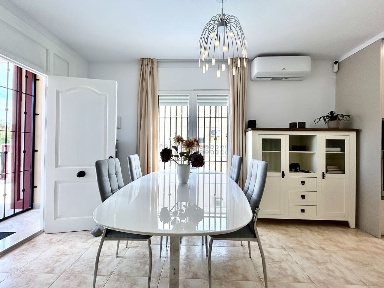 3 chambre Maison de Ville à vendre à Dehesa de Campoamor avec piscine garage - 345 000 € (Ref: 10155526)