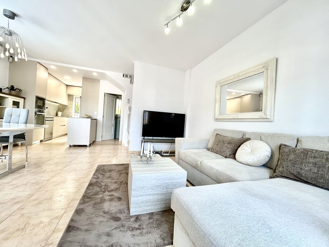 3 chambre Maison de Ville à vendre à Dehesa de Campoamor avec piscine garage - 345 000 € (Ref: 10155526)