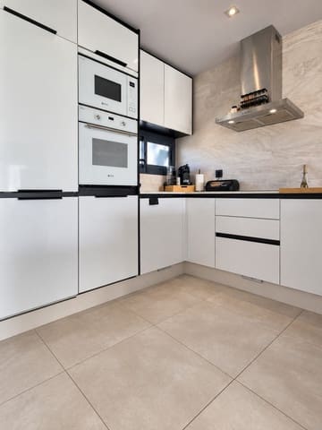 3 sypialnia Penthouse na sprzedaż w El Raso, Guardamar del Segura z basenem garażem - 309 750 € (Ref: 10155530)