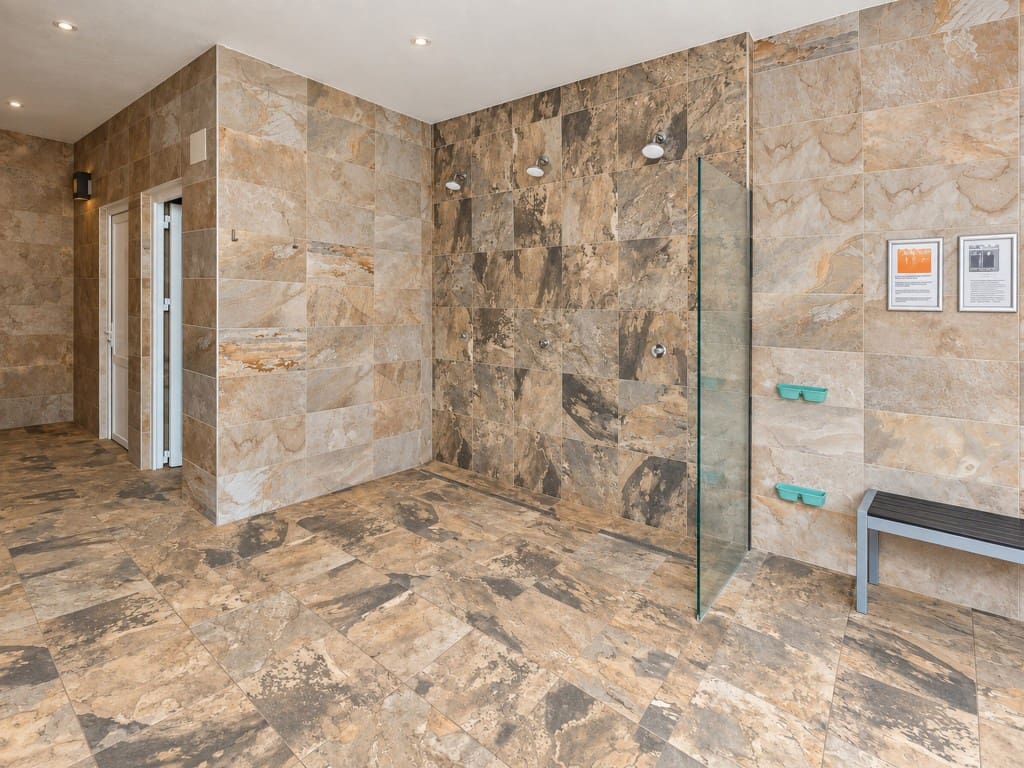 3 sypialnia Penthouse na sprzedaż w El Raso z basenem garażem - 309 750 € (Ref: 10155530)