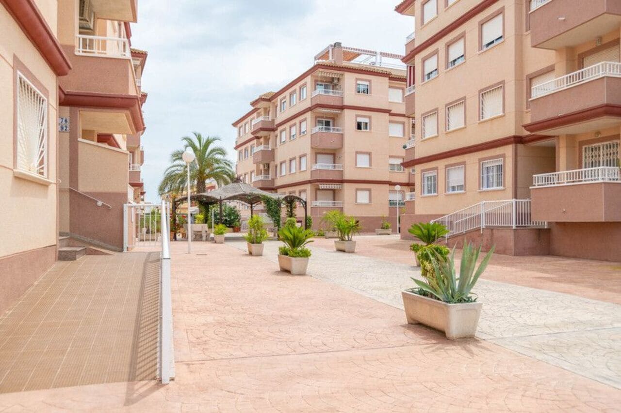 2 sypialnia Apartament na sprzedaż w Algorfa z basenem garażem - 120 000 € (Ref: 10155531)