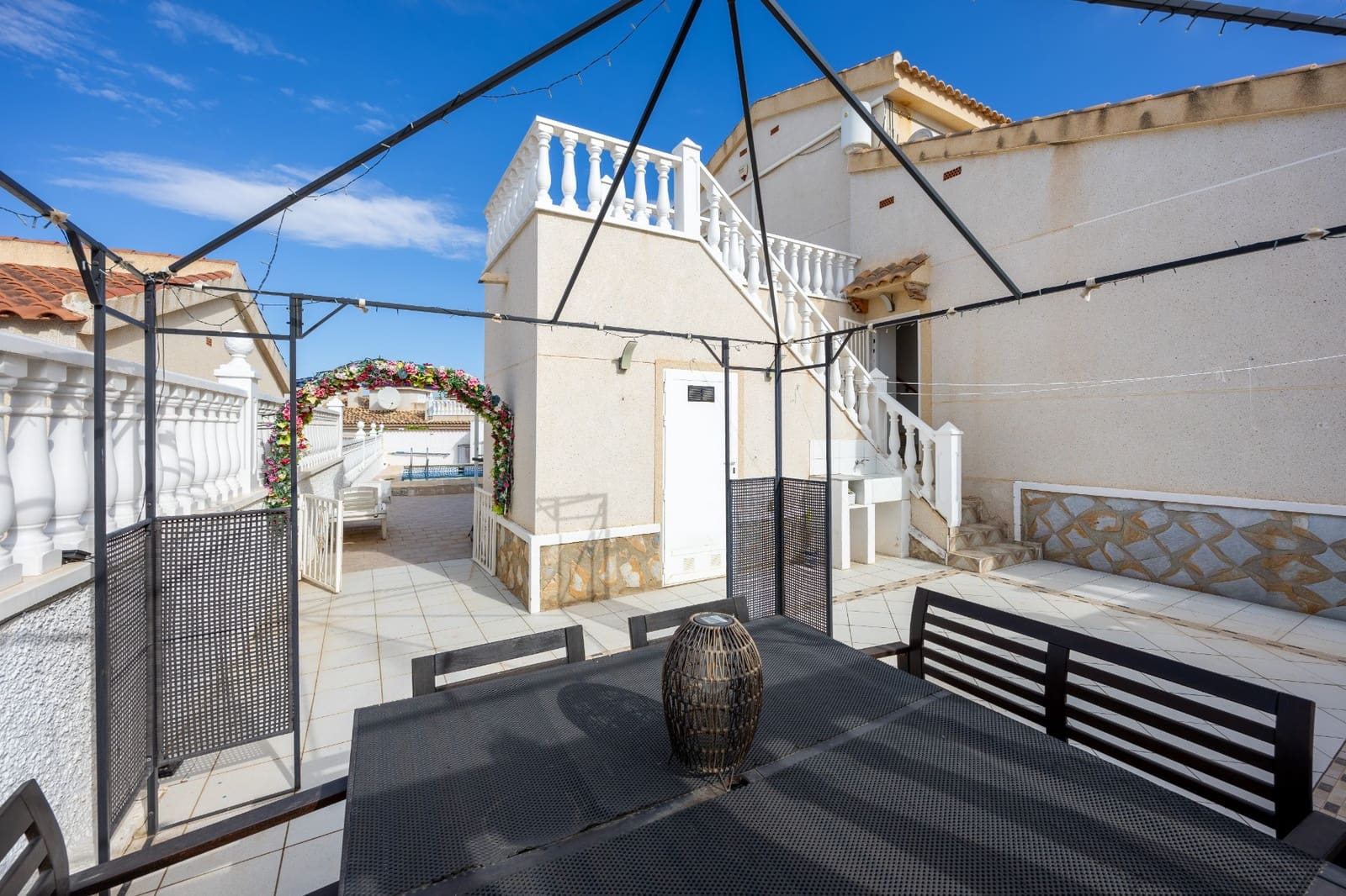 4 bedroom Villa for sale in Benijofar with pool garage - € 379,950 (Ref: 10155536)