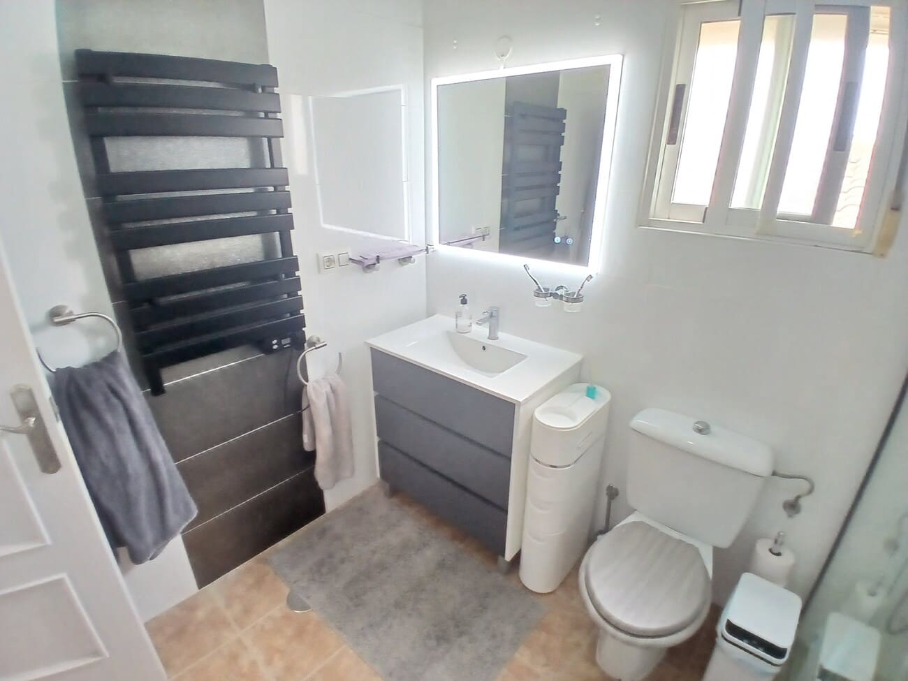 3 chambre Villa/Maison à vendre à Villamartin avec piscine garage - 299 950 € (Ref: 10155540)