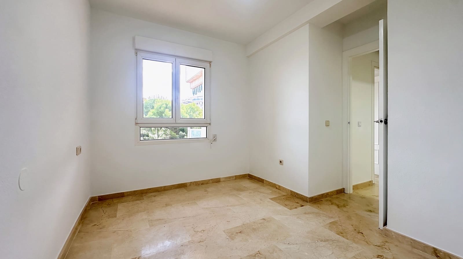 2 soveværelse Lejlighed til salg i Orihuela Costa med swimmingpool - € 190.000 (Ref: 10155547)