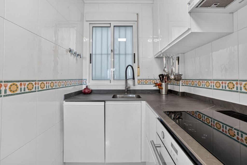 2 slaapkamer Appartement te koop in Almoradi met zwembad - € 115.000 (Ref: 10157939)