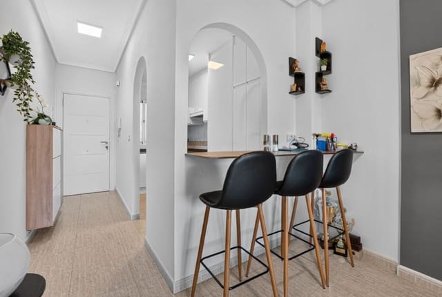 2 slaapkamer Appartement te koop in Almoradí met zwembad - € 115.000 (Ref: 10157939)