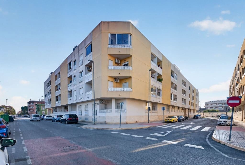 2 slaapkamer Appartement te koop in Almoradi met zwembad - € 115.000 (Ref: 10157939)